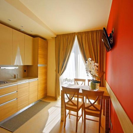 Relais Concorde Aparthotel Grottammare Exterior photo